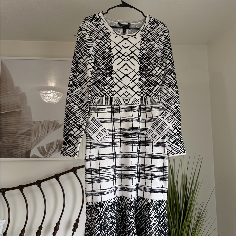 BCBGMaxAzria Black and White Long Sleeve Dress